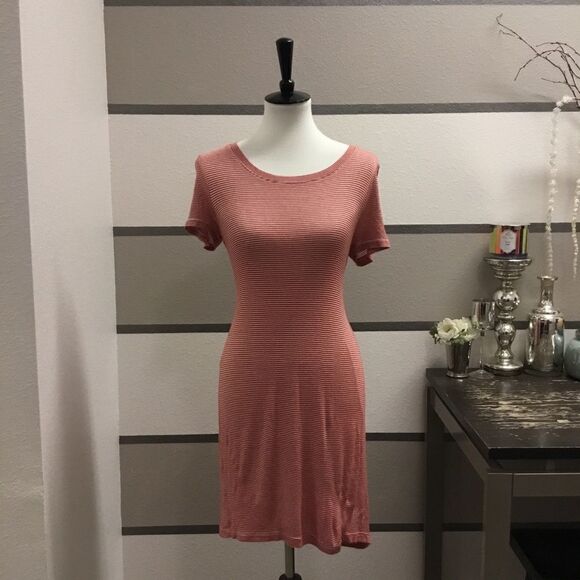 Splendid Striped Dress - Picture 1 of 3